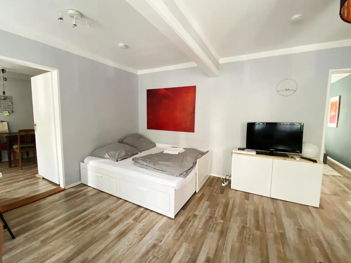 Praktische Wohnung In Hamburg Ottensen Nahe Der „Fabrik“ 0*,  Deutschland